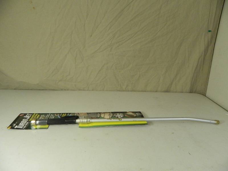 lot 19 image: New Turbo Jet