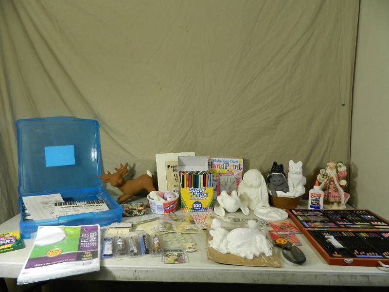 lot 140 image: Craft Items