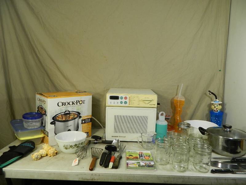 lot 181 image: New Crockpot, Pyrex, More