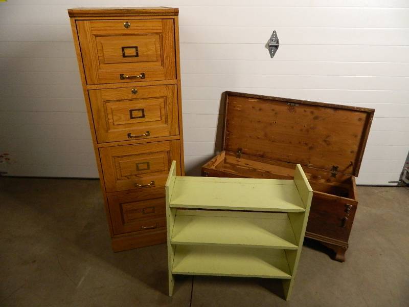 lot 79 image: Take What You Want Furniture