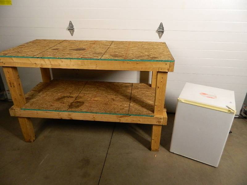 lot 81 image: Work Bench, Shop Refrigerator