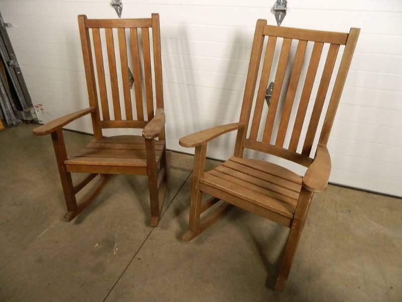 lot 91 image: Pair of Wood Rocking Chairs