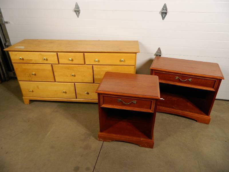 lot 97 image: Take What You Want Furniture