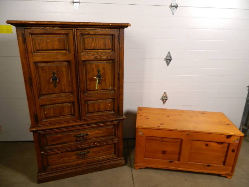 lot 101 image: Take What You Want Furniture
