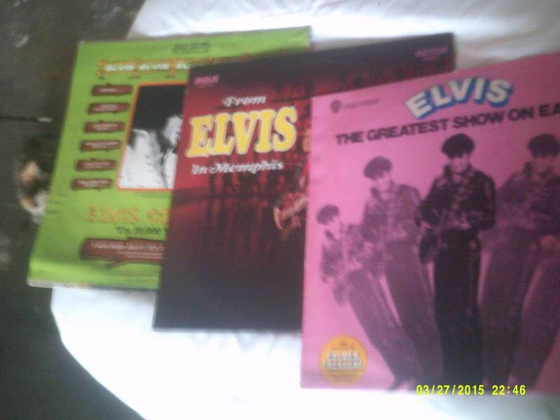 lot 57 image: 3 COLLECTIBLE ELVIS RECORDS