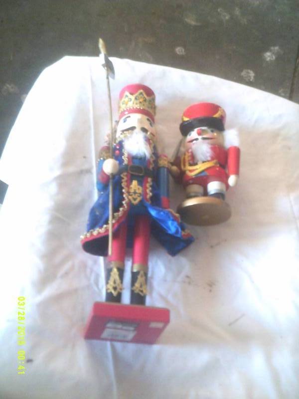 lot 60 image: 2 COLLECTIBLE WOODEN NUT CRACKERS