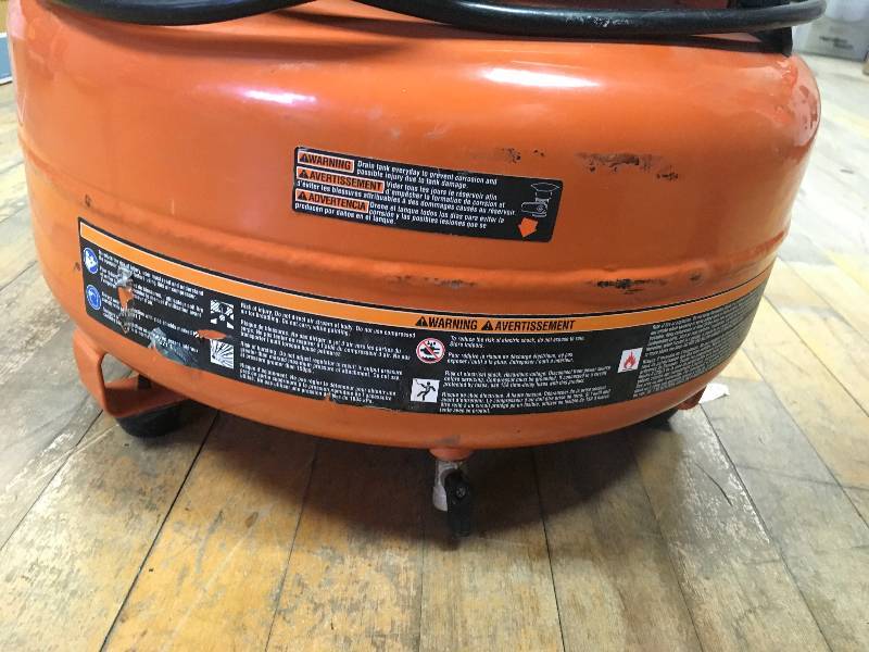 RIDGID 6 Gal. Portable Electric Pancake Air Compressor USED in good condition
