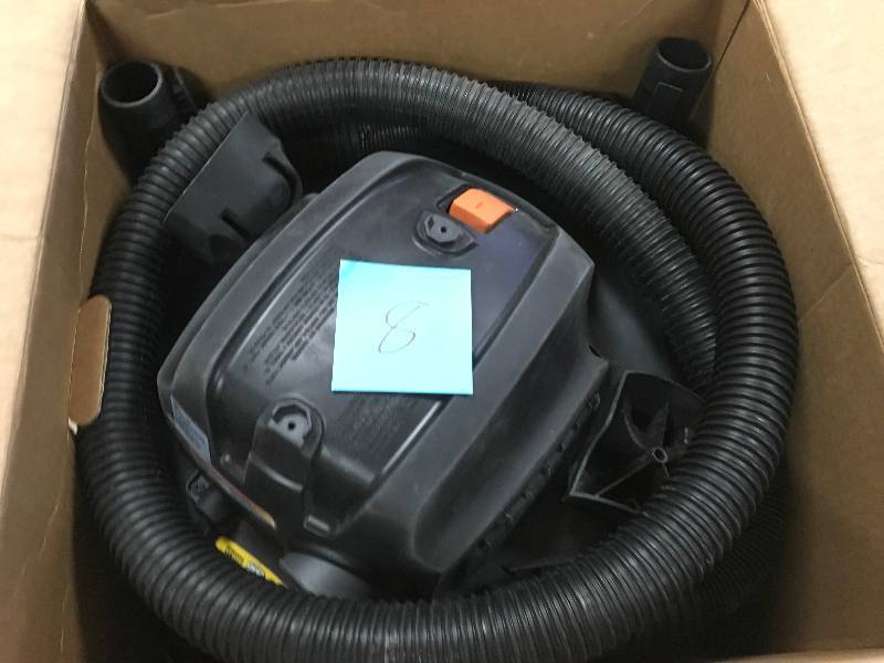 RIDGID 6 Gal. 3.5-Peak HP NXT WetDry Vac in good condition