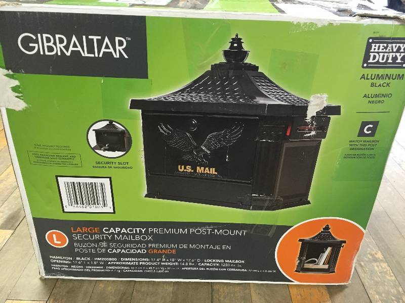 Gibraltar Mailboxes Hamilton Large Capacity Cast Aluminum in like new condition