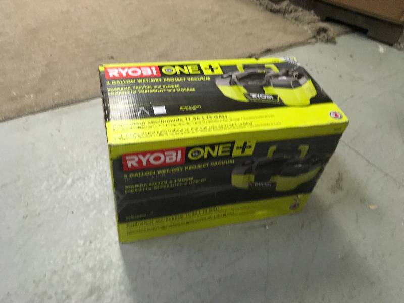 18-Volt ONE 3 Gal Project WetDry Vacuum with Accessory Storage (Tool-Only) in like new condition