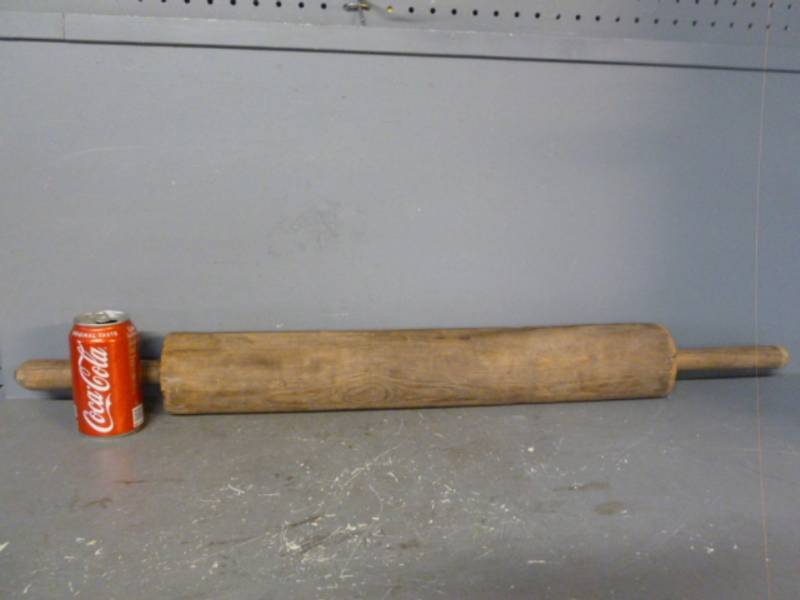 lot 67 image: Vintage Rolling Pin