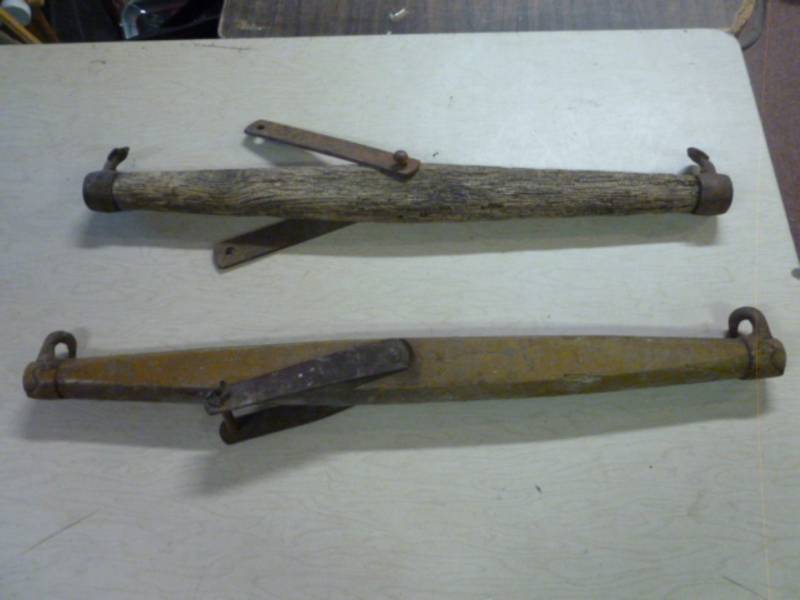 lot 68 image: Vintage Horse Equipment