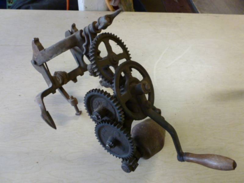 lot 74 image: Antique Sickle Blade Sharpener