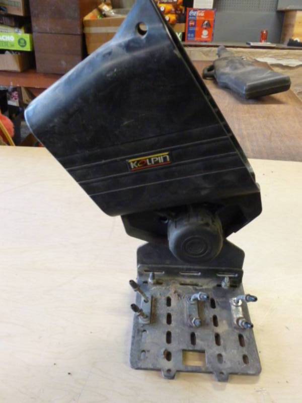 lot 81 image: ATV Gun Case Holder