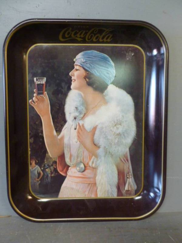 lot 93 image: Vintage Coca-Cola Tray