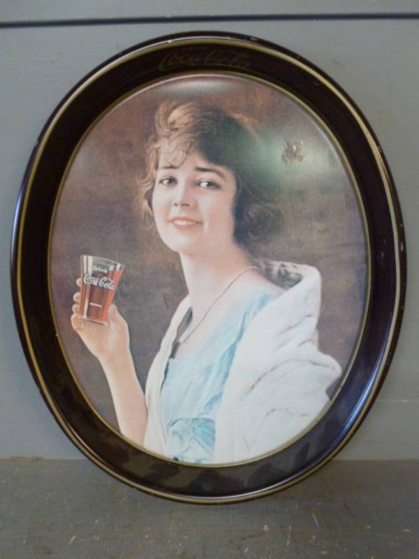 lot 96 image: Vintage Coca-Cola Tray