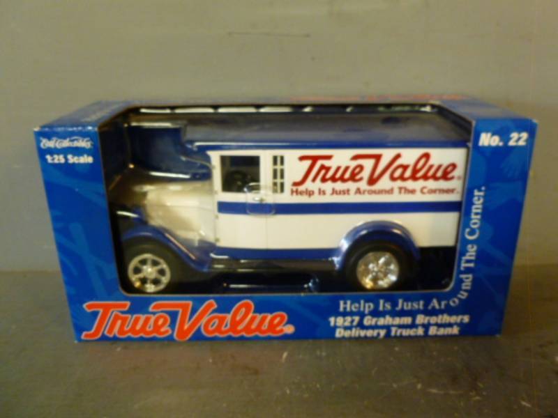 lot 100 image: Ertl Truck Coin Bank