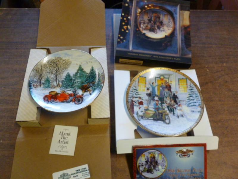 lot 157 image: Harley Davidson Collectible