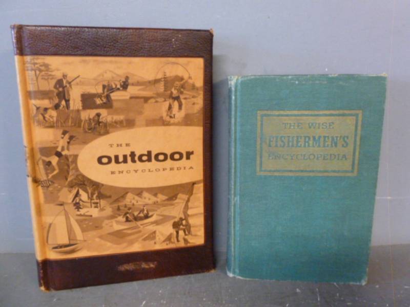 lot 214 image: Vintage Books