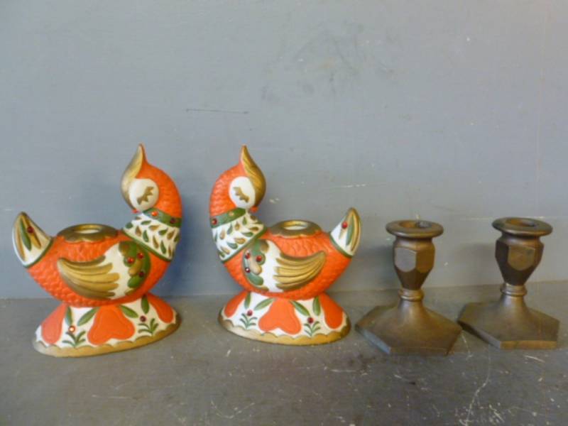 lot 220 image: Vintage Lefton