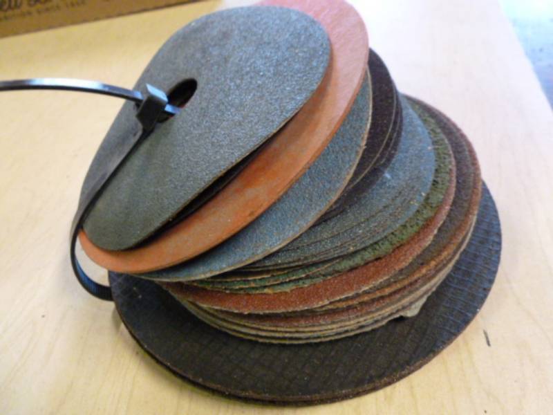 lot 237 image: New Sandpaper