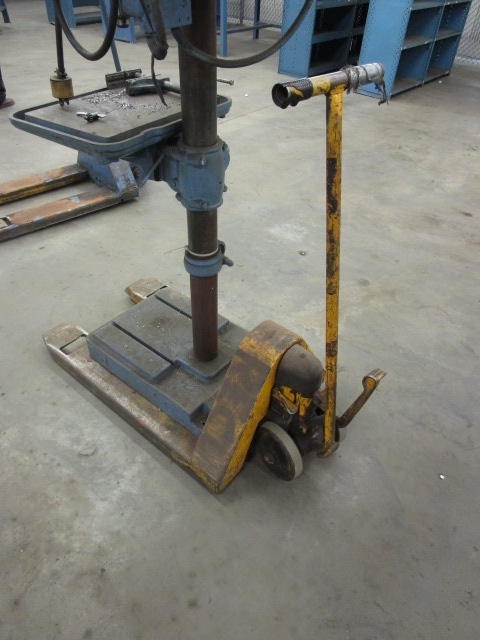 PALLET JACK