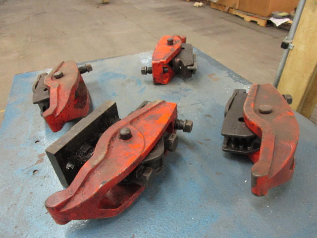 SLOT CLAMPS