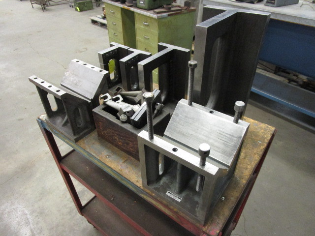 V-PLATES AND RIGHT ANGLE PLATES
