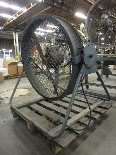 LARGE FAN