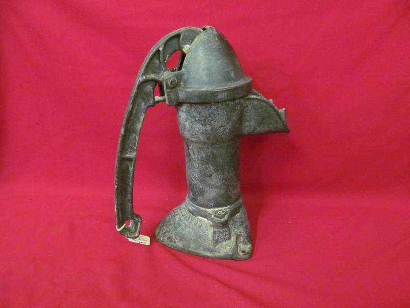 lot 72 image: vintage Cistern pump
