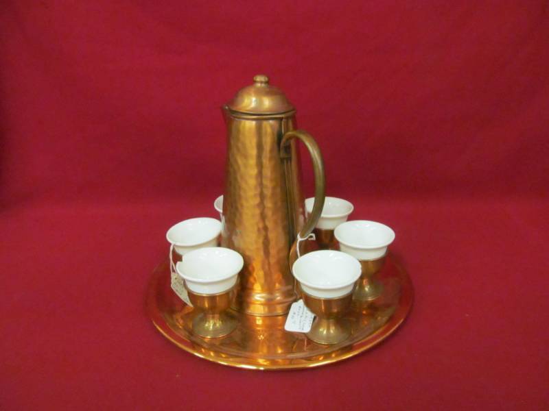lot 91 image: Georgian Copper coffee pot and tray, cups