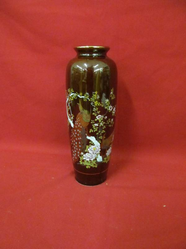 lot 109 image: vase