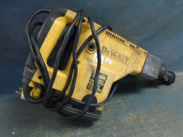 lot 14 image: DeWalt 1 12 Rotary Hammer