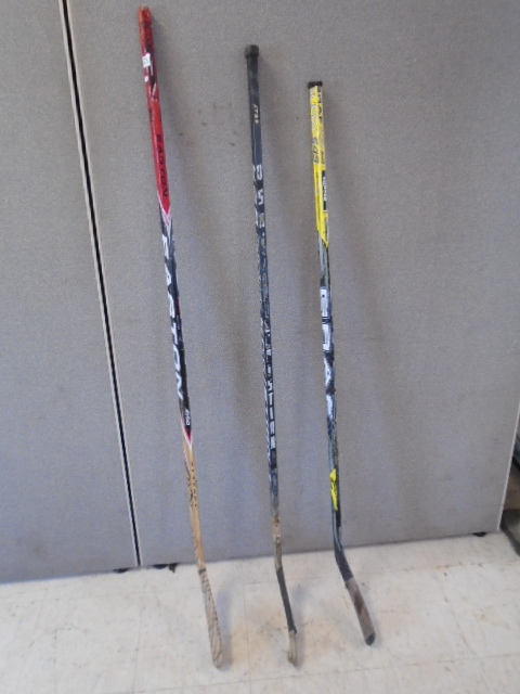 lot 23 image: Hockey Sticks