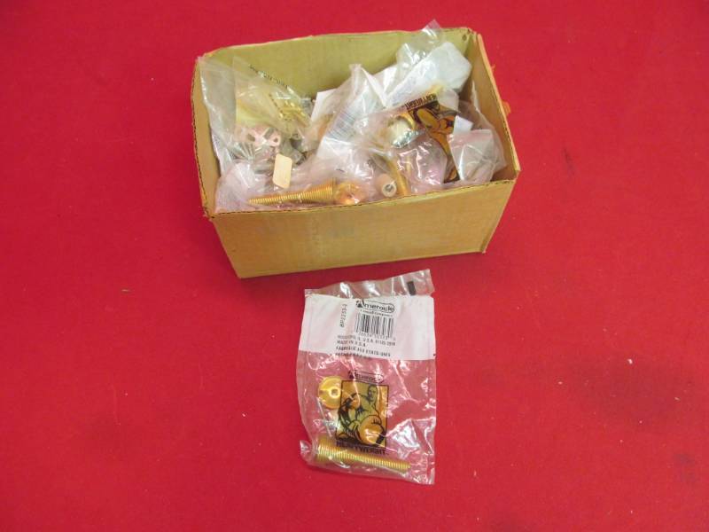lot 15 image: door stops