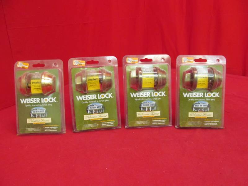 lot 21 image: Weiser locks