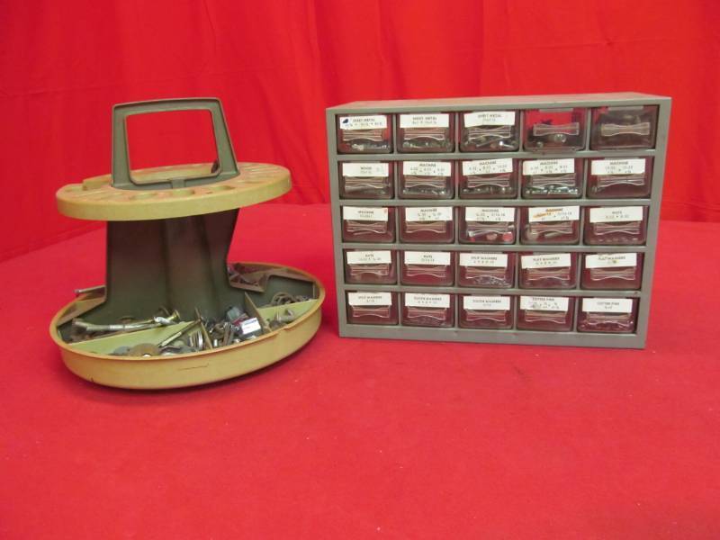lot 26 image: fastener organizers