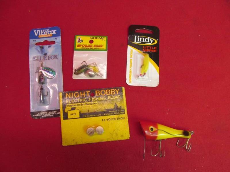 lot 48 image: vintage lures