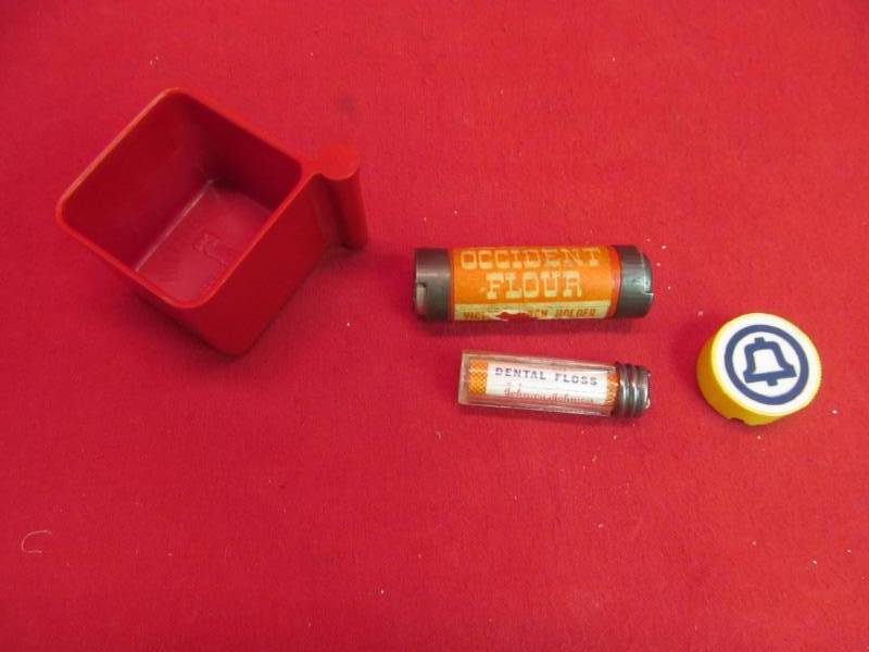 lot 49 image: vintage advertising items