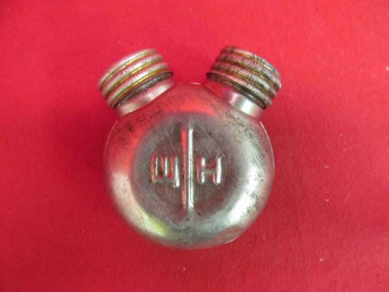 lot 88 image: collectables