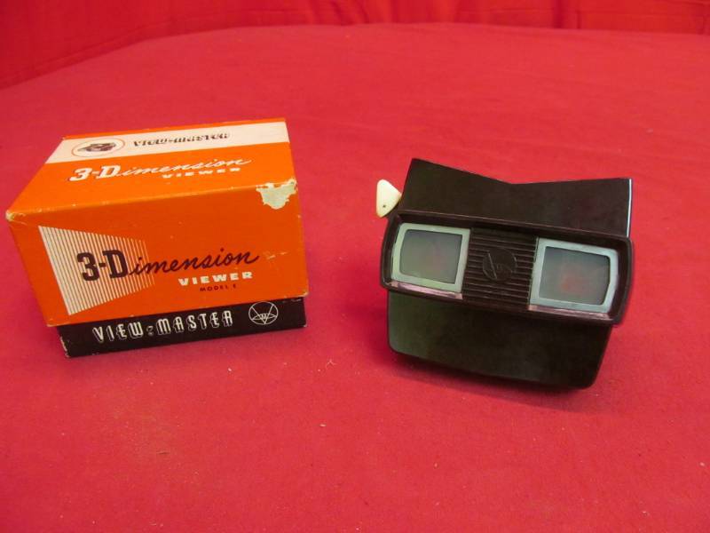 lot 119 image: vintage view master