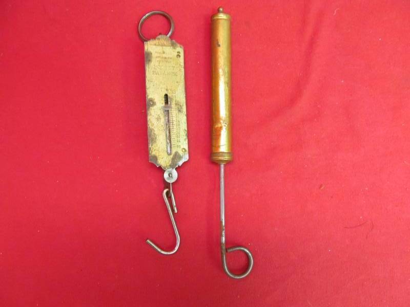 lot 124 image: vintage scale