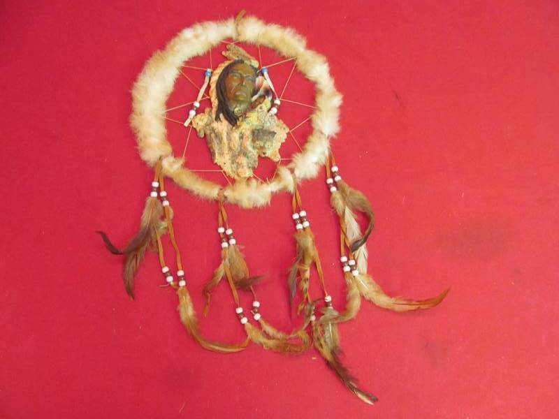 lot 173 image: dream catcher