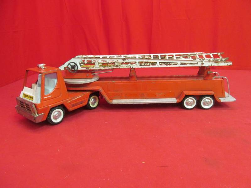 lot 177 image: Nylint truck