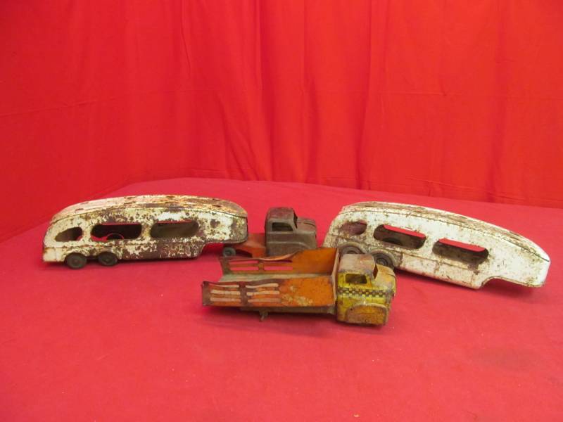lot 186 image: vintage car haulers
