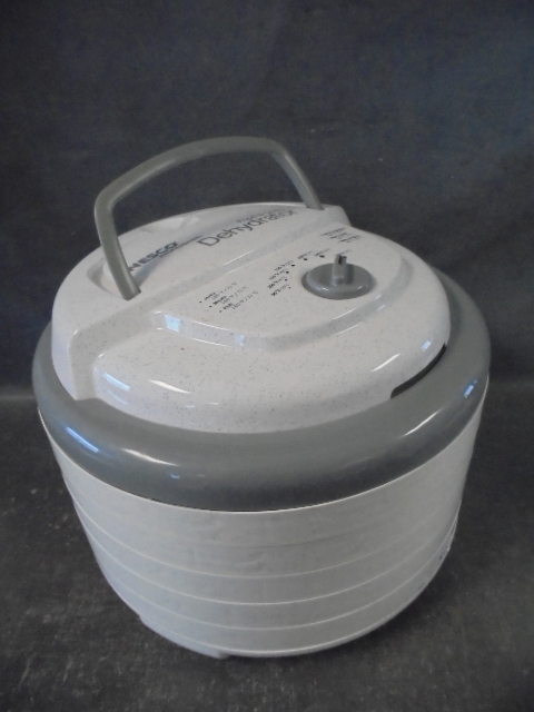 lot 50 image: Food Dehydrator