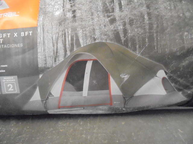 lot 51 image: Ozark Trail Tent