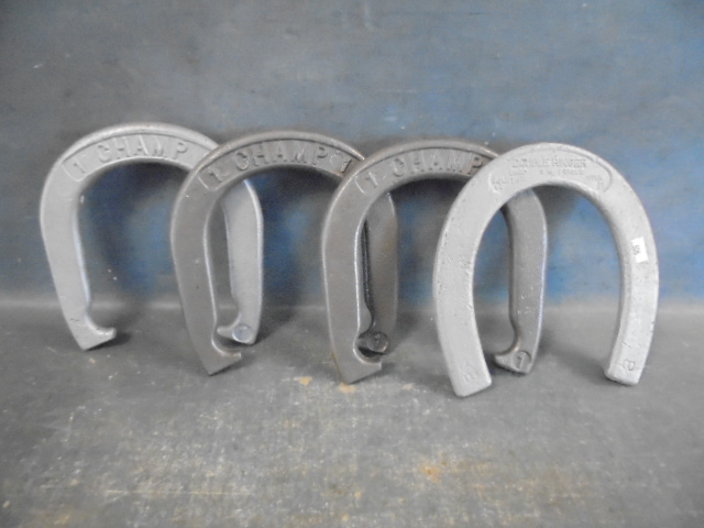 lot 61 image: Game Horse Shoes