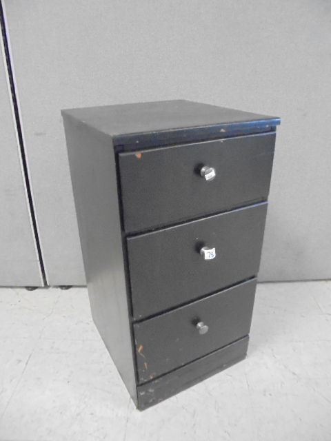 lot 78 image: Night Stand