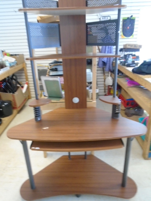 lot 151 image: Computer Desk
